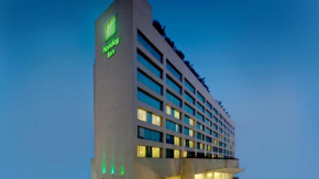 Holiday Inn Mumbai International Airport, an IHG Hotel, Mumbai